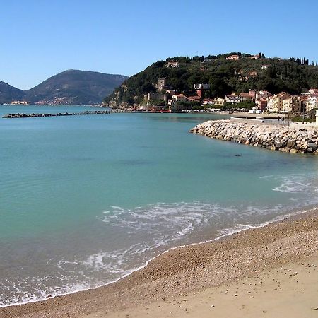 Апартаменты La Casa Al Mare Леричи Экстерьер фото